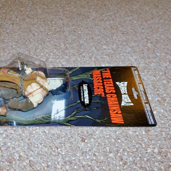 2018 Funko Savage World Horror Texas Chainsaw Massacre Leatherface MOC Brand New - Picture 6 of 8